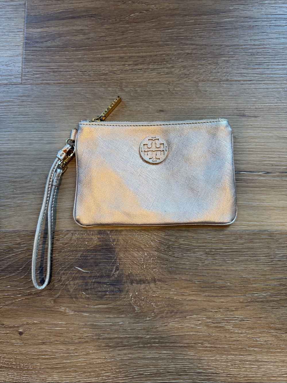 Tory Burch Metallic Rose Gold Wristlet